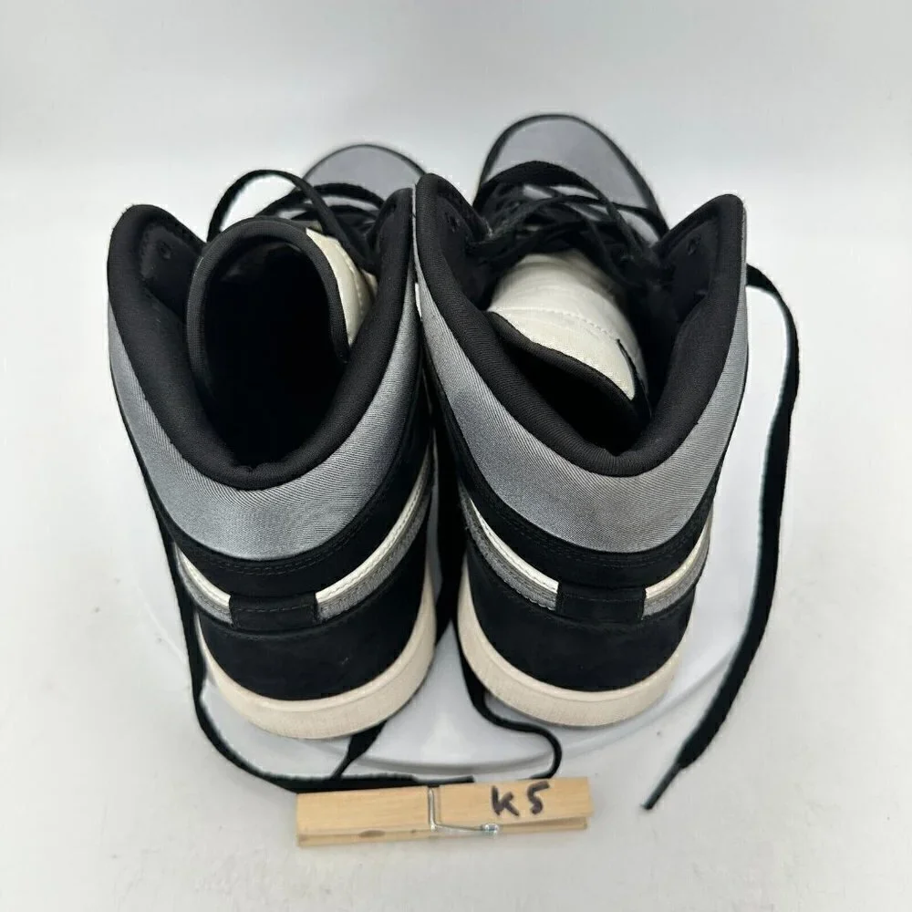 Nike Air Jordan 1 Retro Mid Men Size 12 852542-011 Satin Grey Toe Black  Shoes